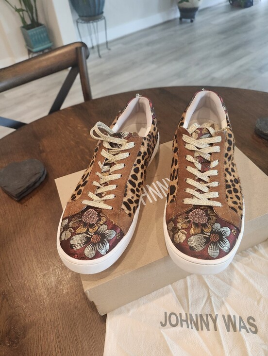 Johnny Was Shoes - Johnny Was Leopard & Floral Lace-Up Sneakers in Brown